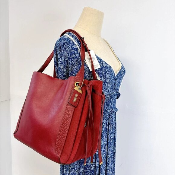 Coach 53352 Harmony Hobo IN Deep Red - Picture 1 of 8